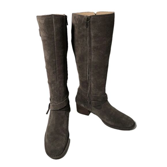 UGG BANDARA TALL SUEDE RIDING BOOT MYSTERIOUS Taupe (color) WOMENS SIZE 9 - Picture 1 of 14